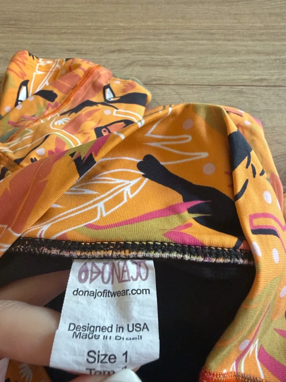 Dona Jo Tennis Skirt in Yellow Orange Tropical Toucan Print - Picture 3 of 3